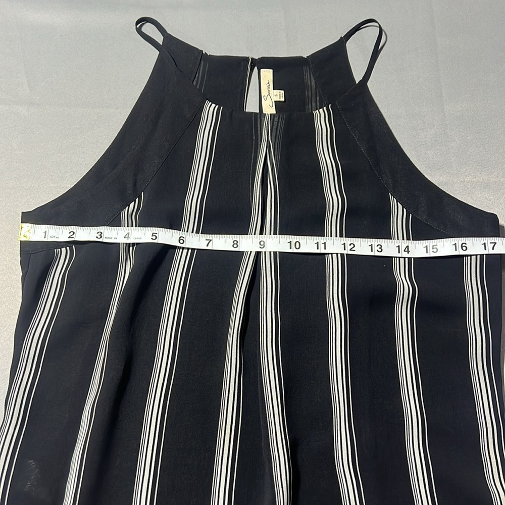 Tank top from stitch fix - Picture 4 of 6